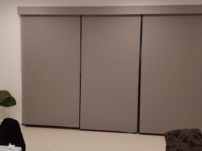 3xroller-blinds-to-sd-with-pelmet-box 3xroller-blinds-to-sd-with-pelmet-box